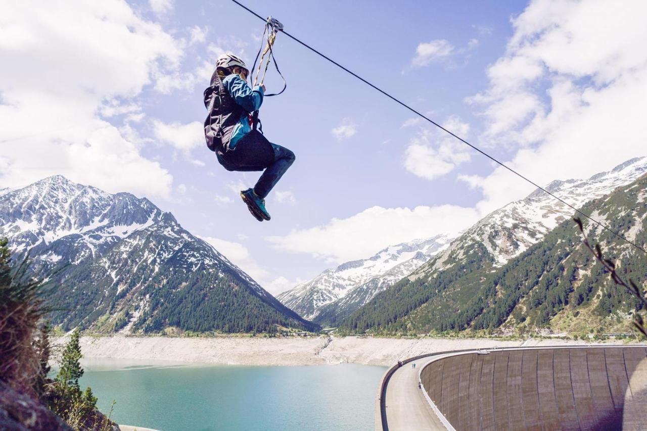 Apart Central - Premium Mountain&Garden Mayrhofen Zewnętrze zdjęcie