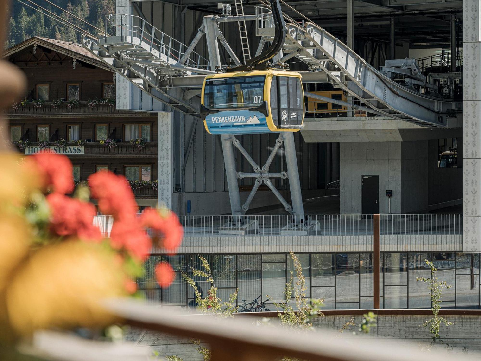 Apart Central - Premium Mountain&Garden Mayrhofen Pokój zdjęcie