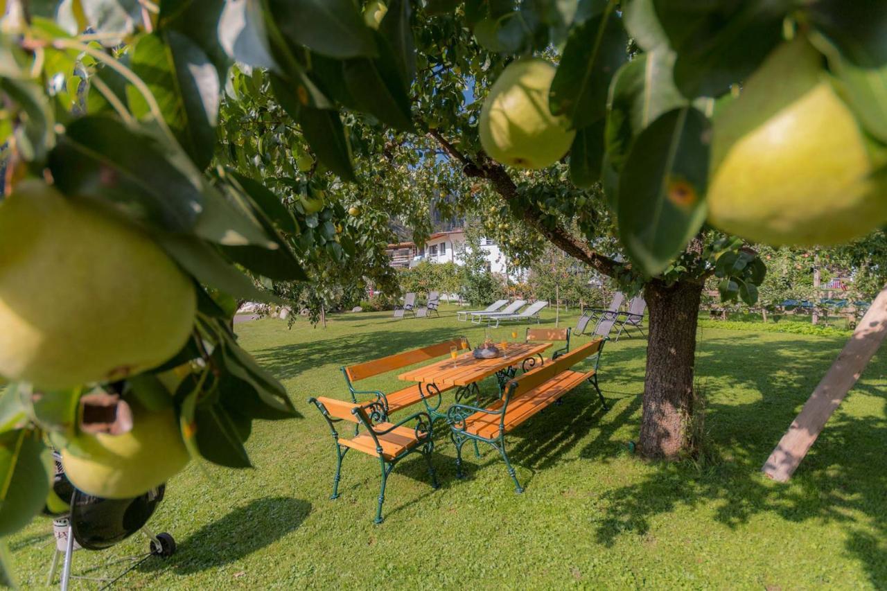 Apart Central - Premium Mountain&Garden Mayrhofen Zewnętrze zdjęcie
